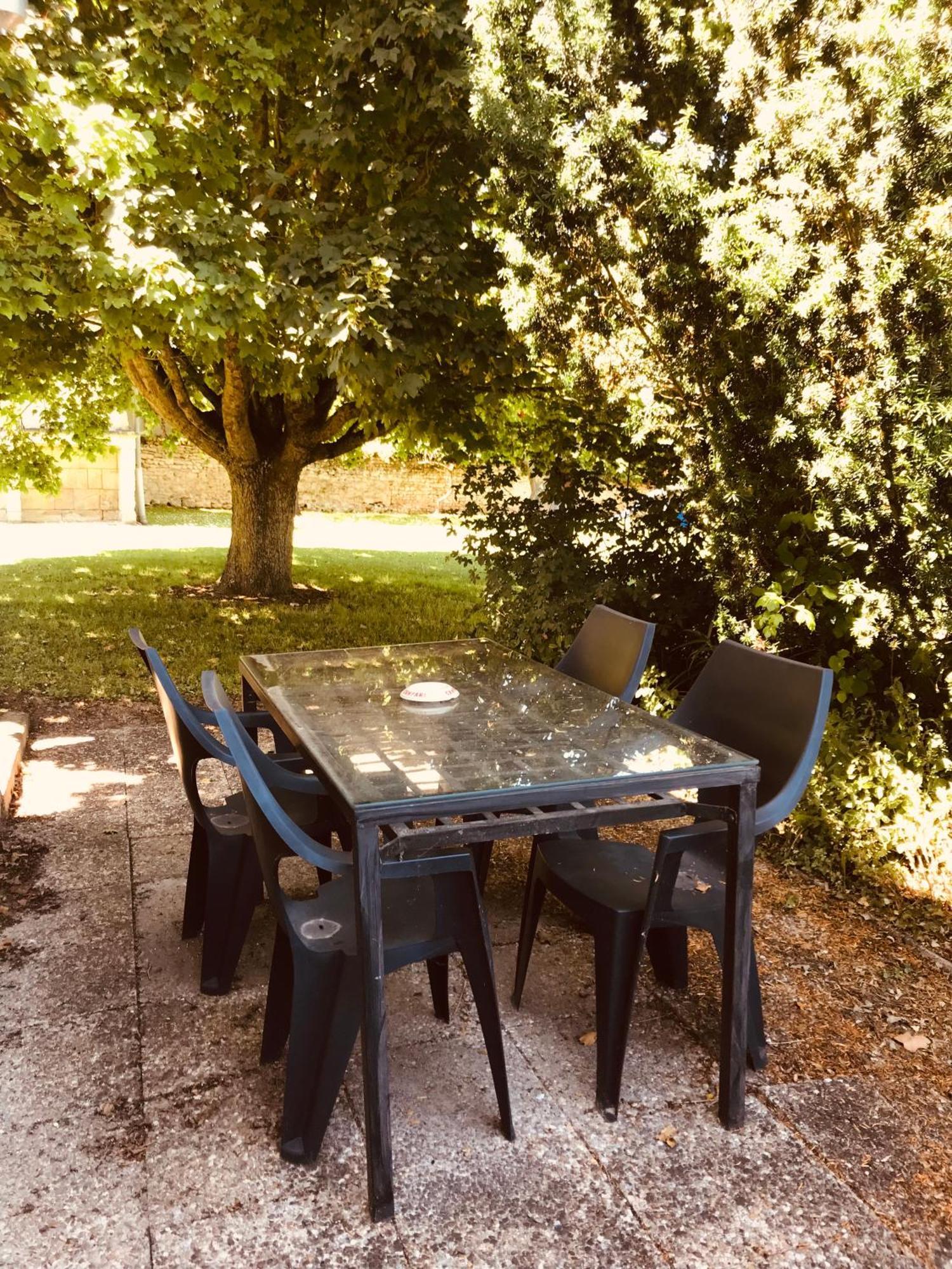 Gite Au Boom Coeur En Options Spa Et Repas Tourtenay المظهر الخارجي الصورة